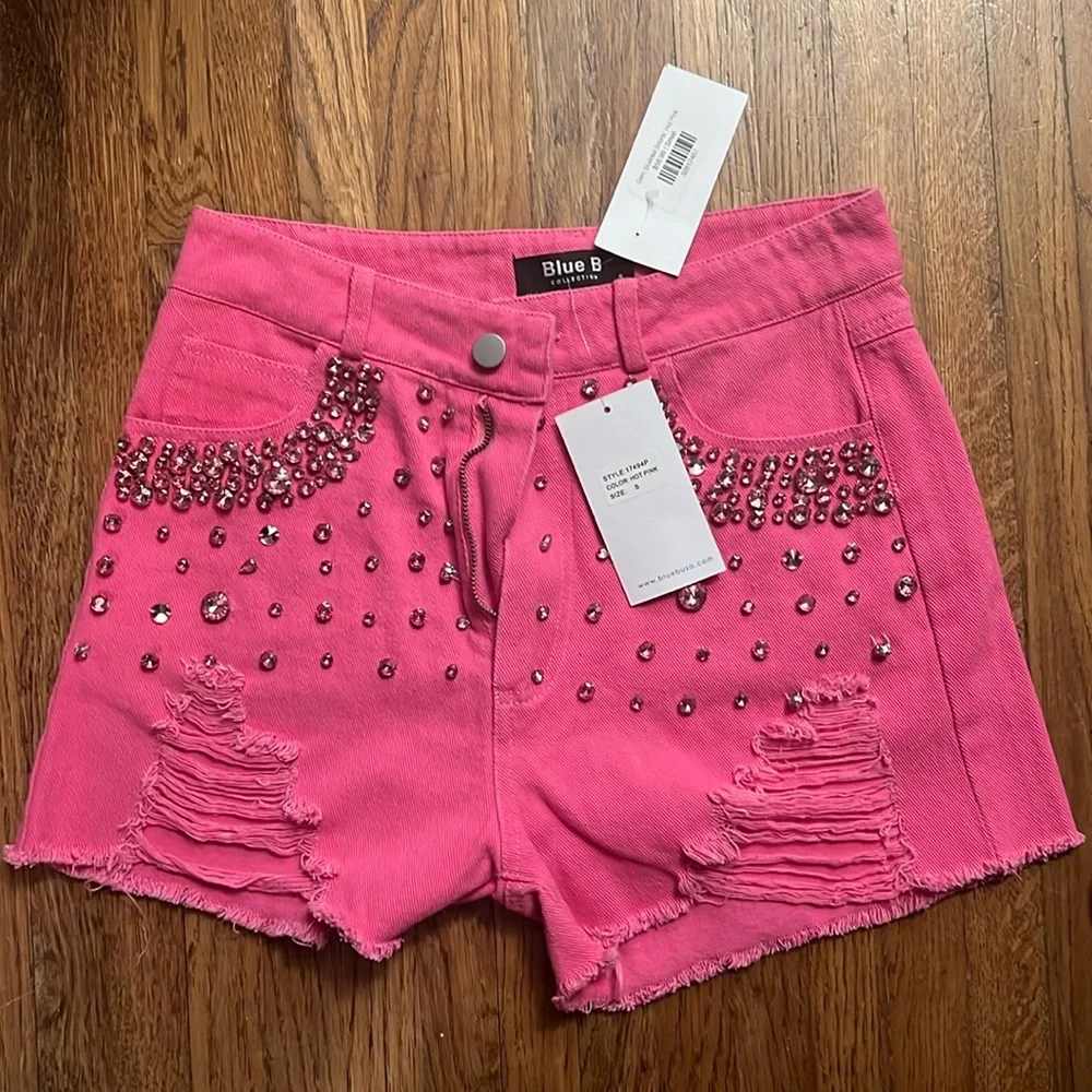 Pink rhinestone denim shorts - Picture 1 of 4